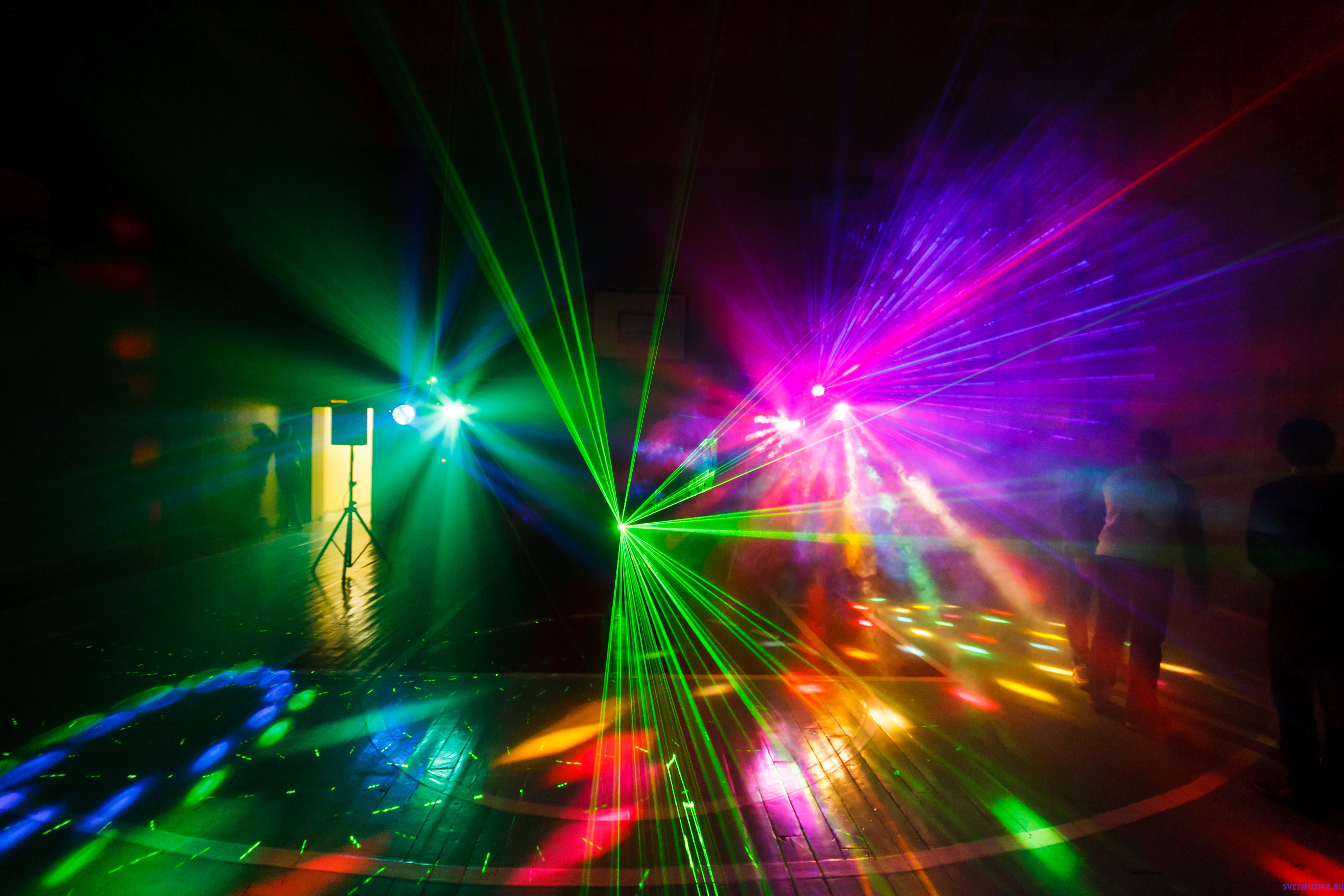 Световое оборудование